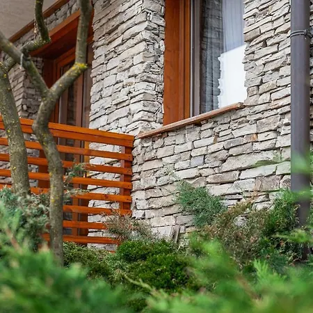 Apartment Host2u Authentic - Free Parking *