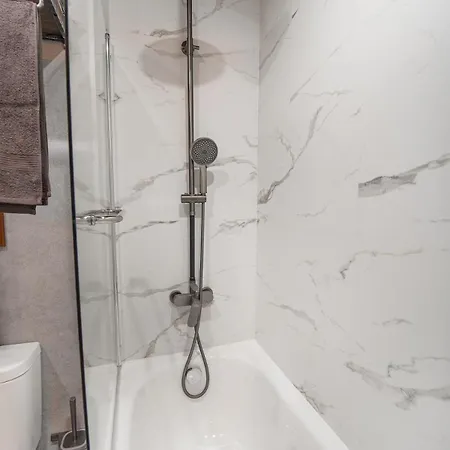 Apartment Host2u Authentic - Free Parking Bansko