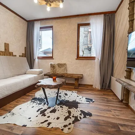 Apartment Host2u Authentic - Free Parking Bansko