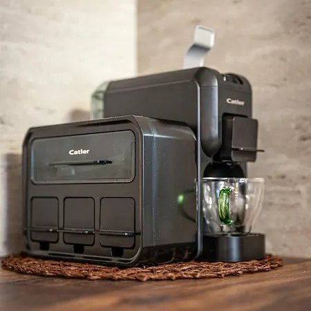 Host2u Authentic - Free Parking Apartment *