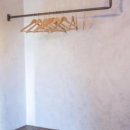 Host2u Authentic - Free Parking Apartment Bansko
