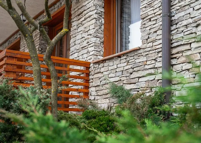 Apartman Host2u Authentic - Free Parking *