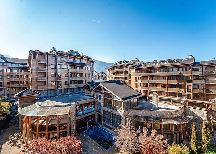 Host2u Authentic - Free Parking Apartman Banszko