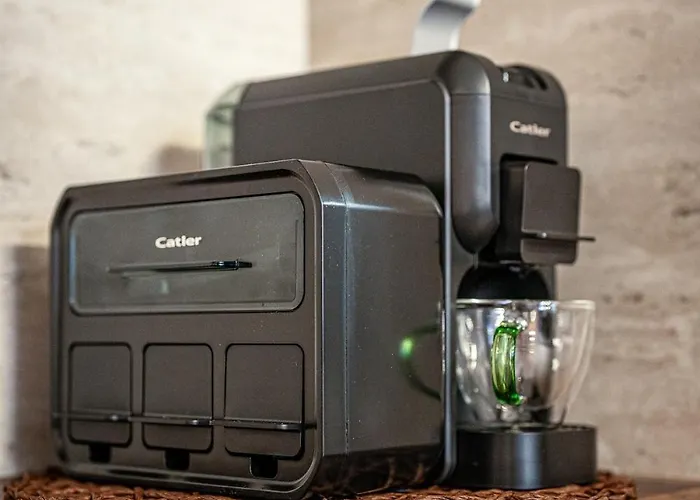 Host2u Authentic - Free Parking Apartman *