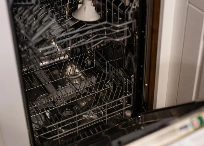 Host2u Authentic - Free Parking Apartman Banszko